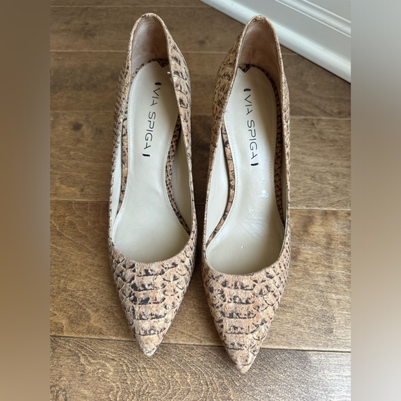 Via Spiga Heels - Picture 3 of 7